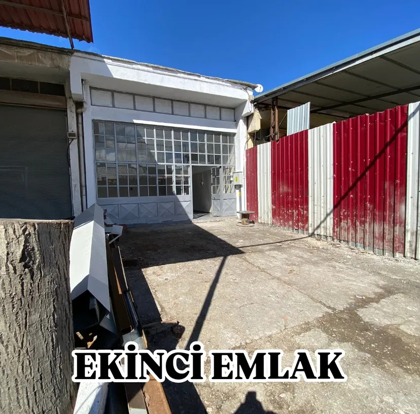 Merzifon Eski Sanayi Sitesin’de  Dükkan