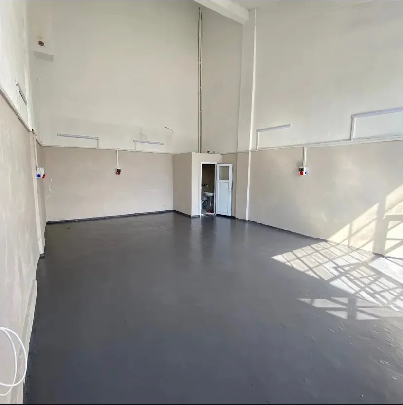 Merzifon Eski Sanayi Sitesin’de  Dükkan