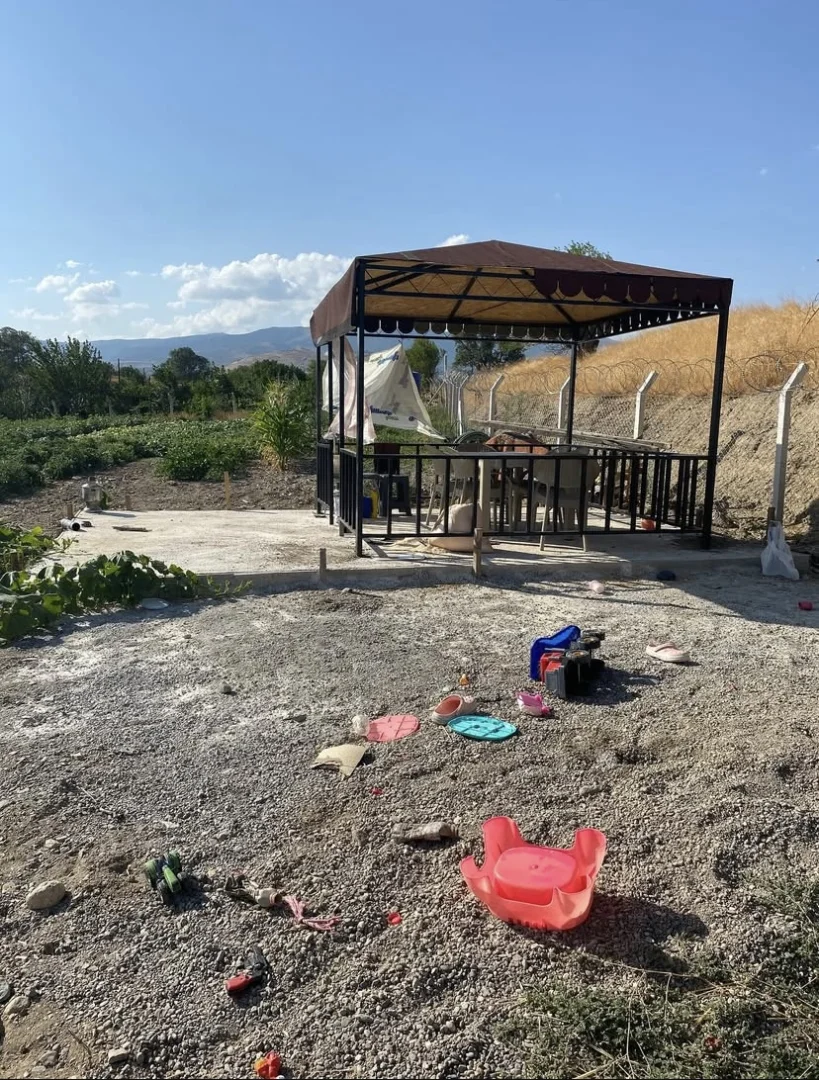 Nusretiye Mahallesi Çalıgöz Sokakta Yol Kenarı BAĞ