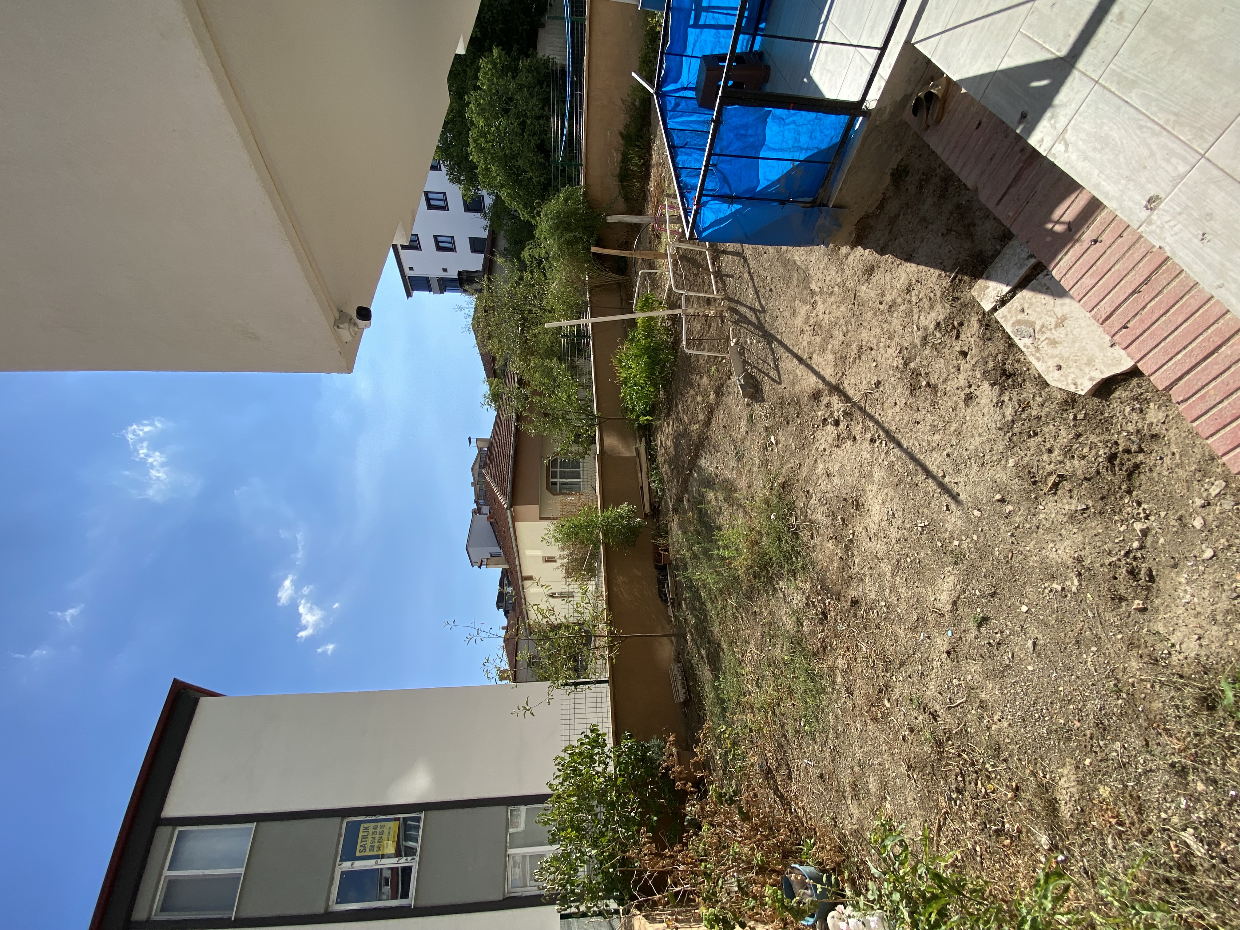 YENİ MAHALLE’DE 2+0 LÜKS DAİRE