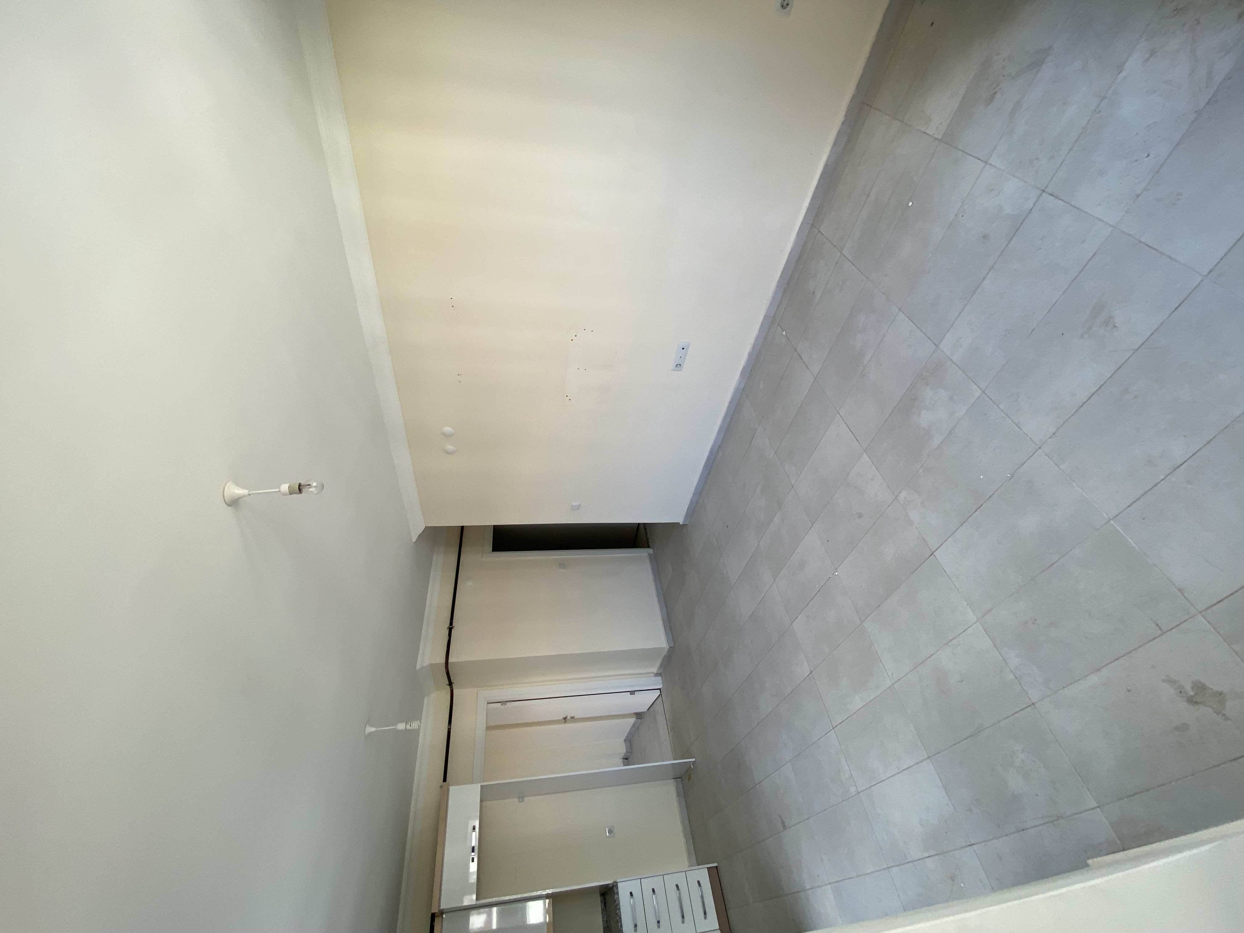 YENİ MAHALLE’DE 2+0 LÜKS DAİRE
