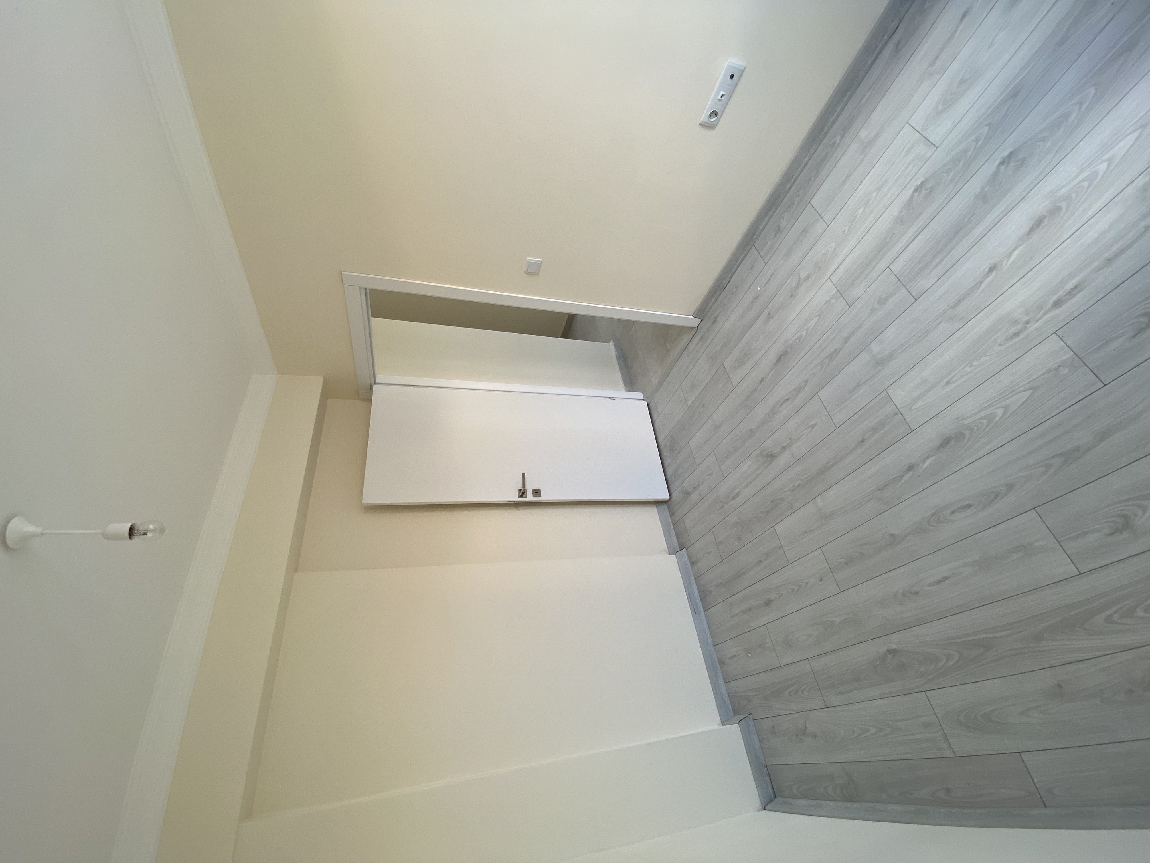 YENİ MAHALLE’DE 2+0 LÜKS DAİRE