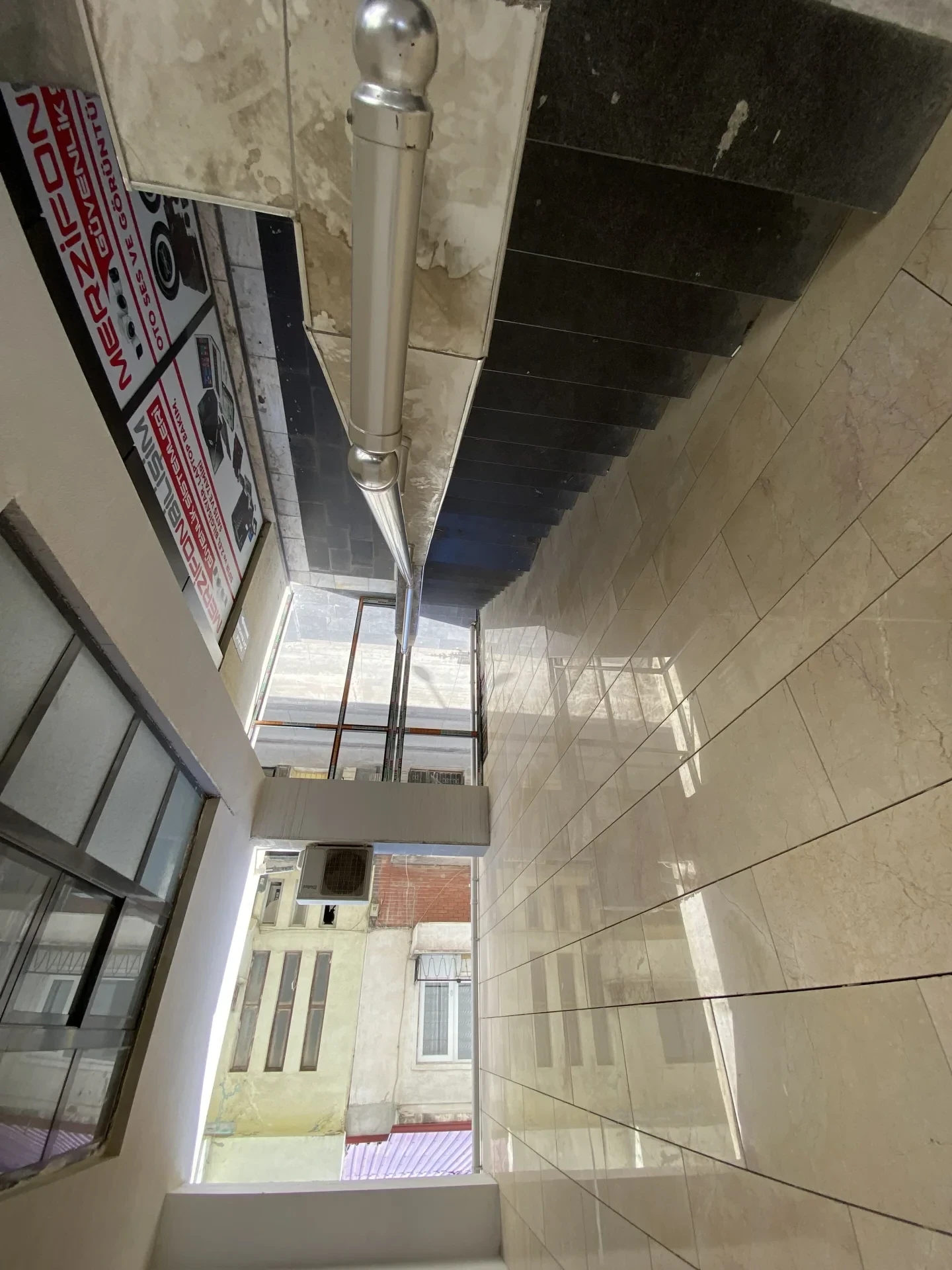 MERKEZİ KONUM’DA OFİS