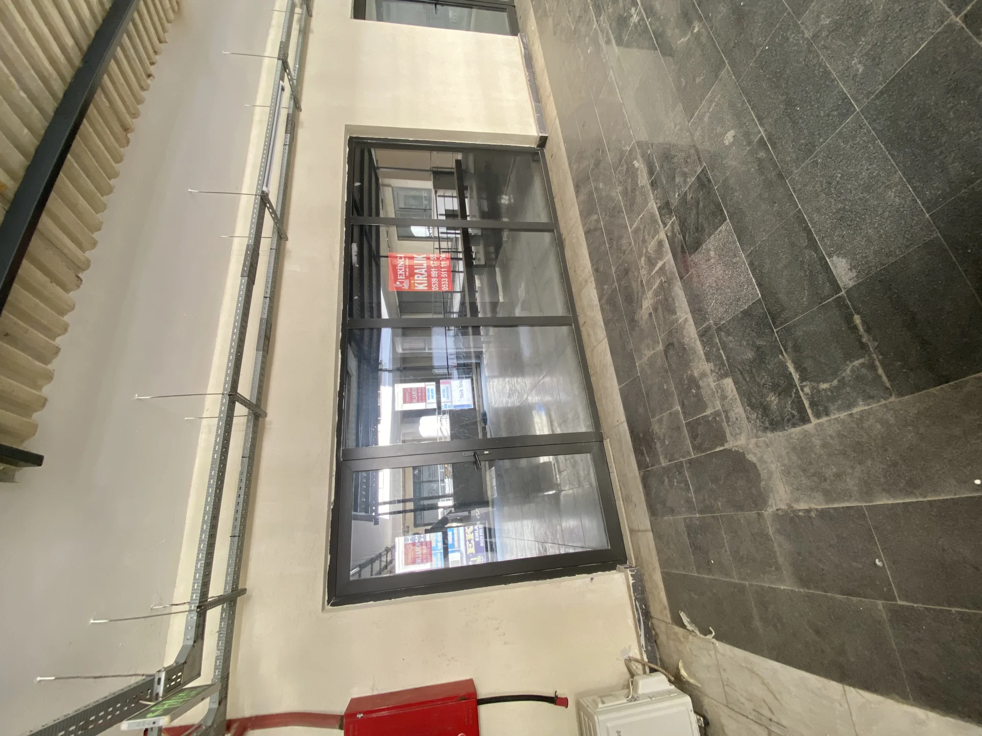 MERKEZİ KONUM’DA OFİS