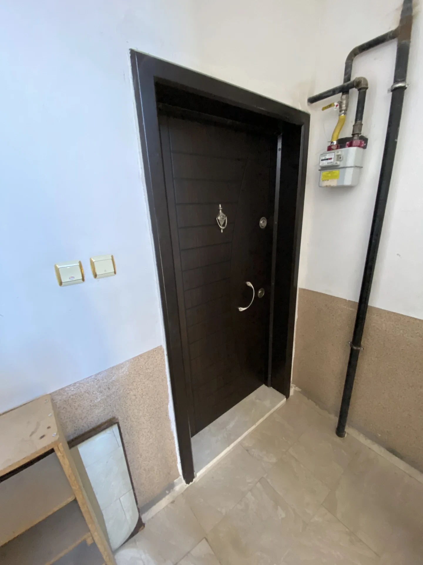 BAĞLAR BAŞI MAHALLESİ / AİLE APARTMANI