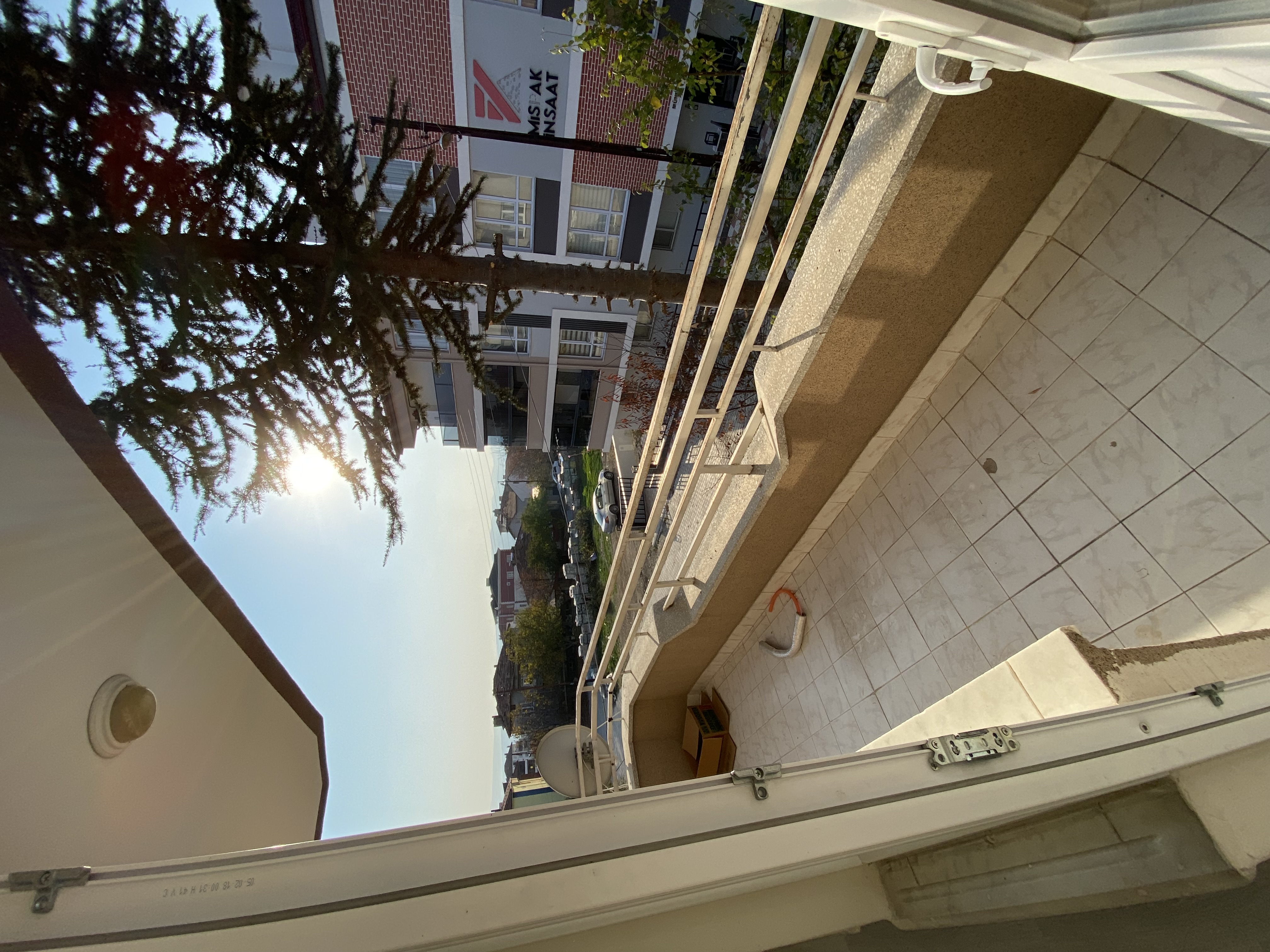 BAĞLAR BAŞI MAHALLESİ / AİLE APARTMANI