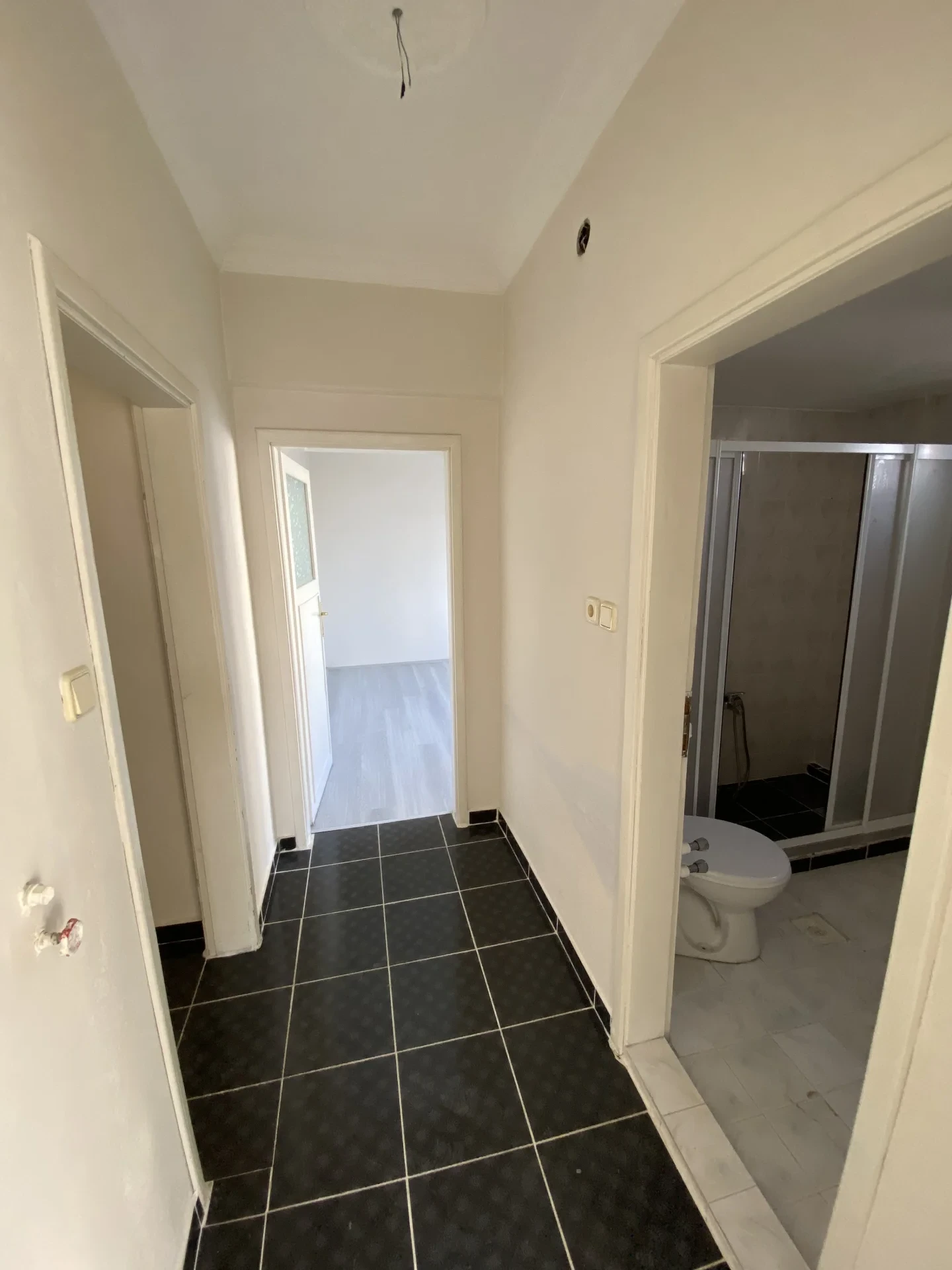 BAĞLAR BAŞI MAHALLESİ / AİLE APARTMANI