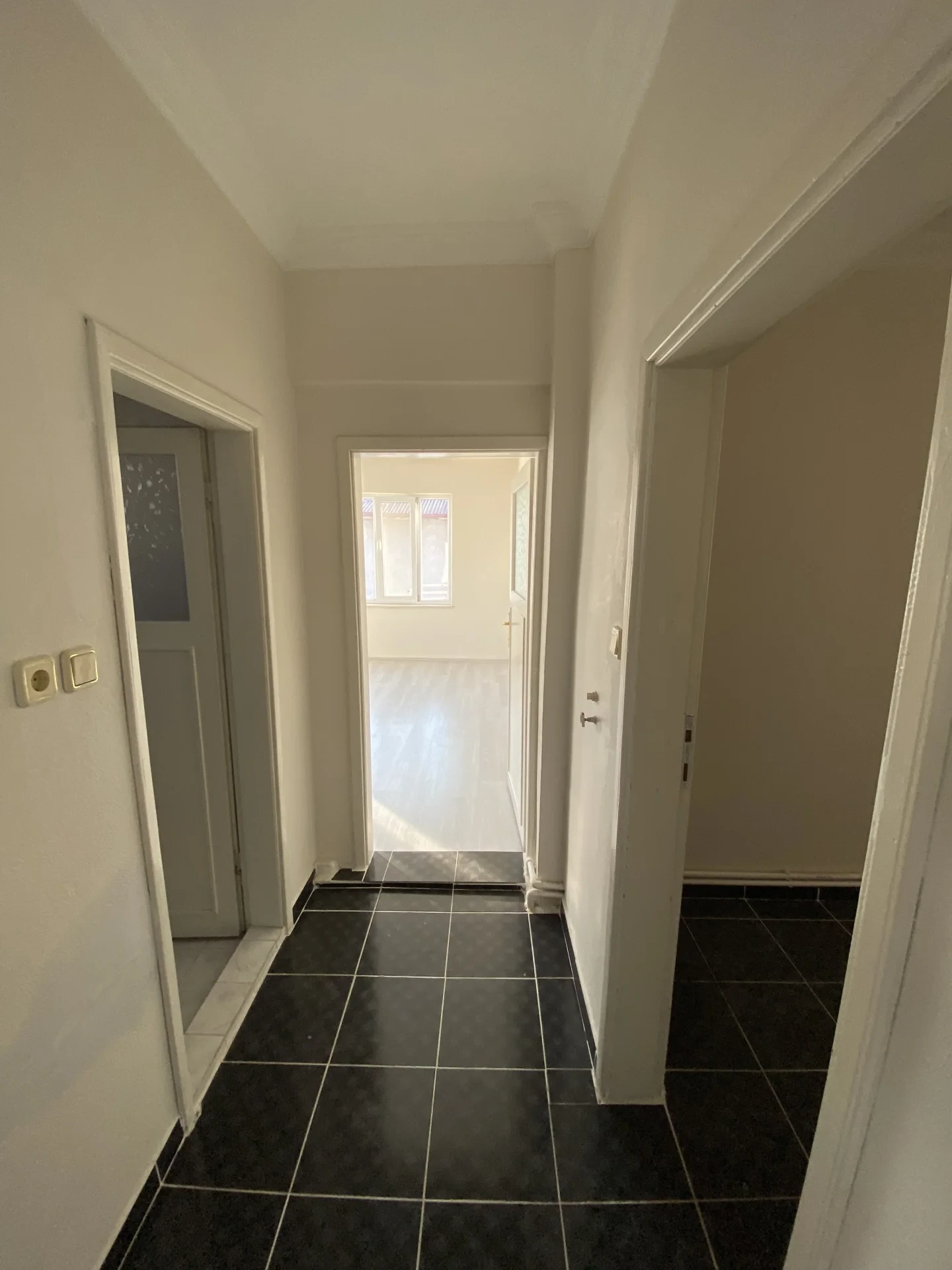 BAĞLAR BAŞI MAHALLESİ / AİLE APARTMANI