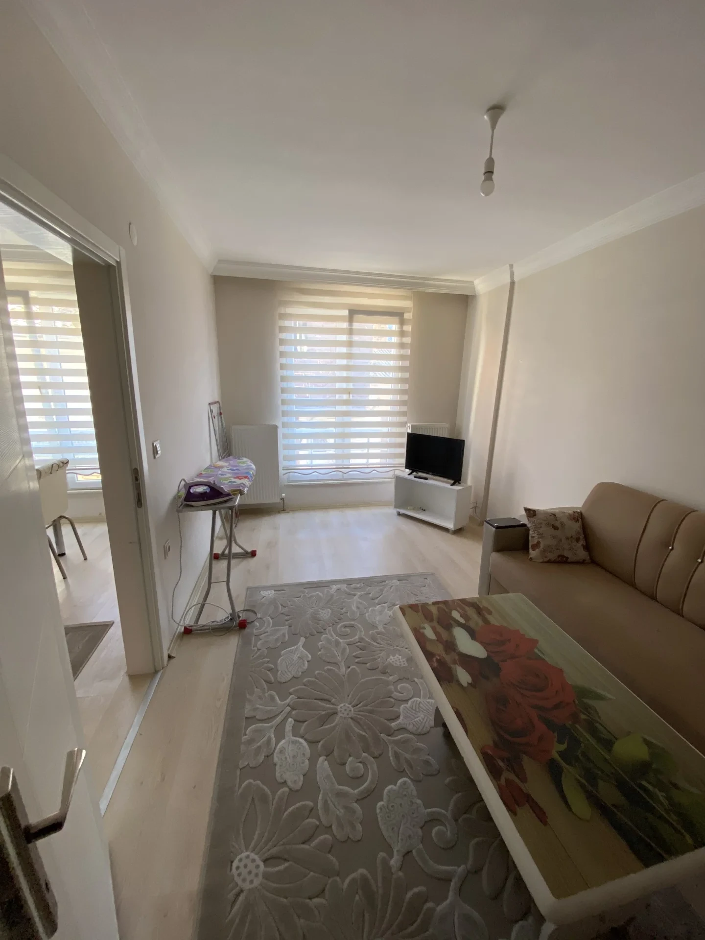 2+0   CUMHURİYET CADDESİ CAMİCEDİR SOKAK / MERZİFONUN GÖZ BENEĞÜNDE