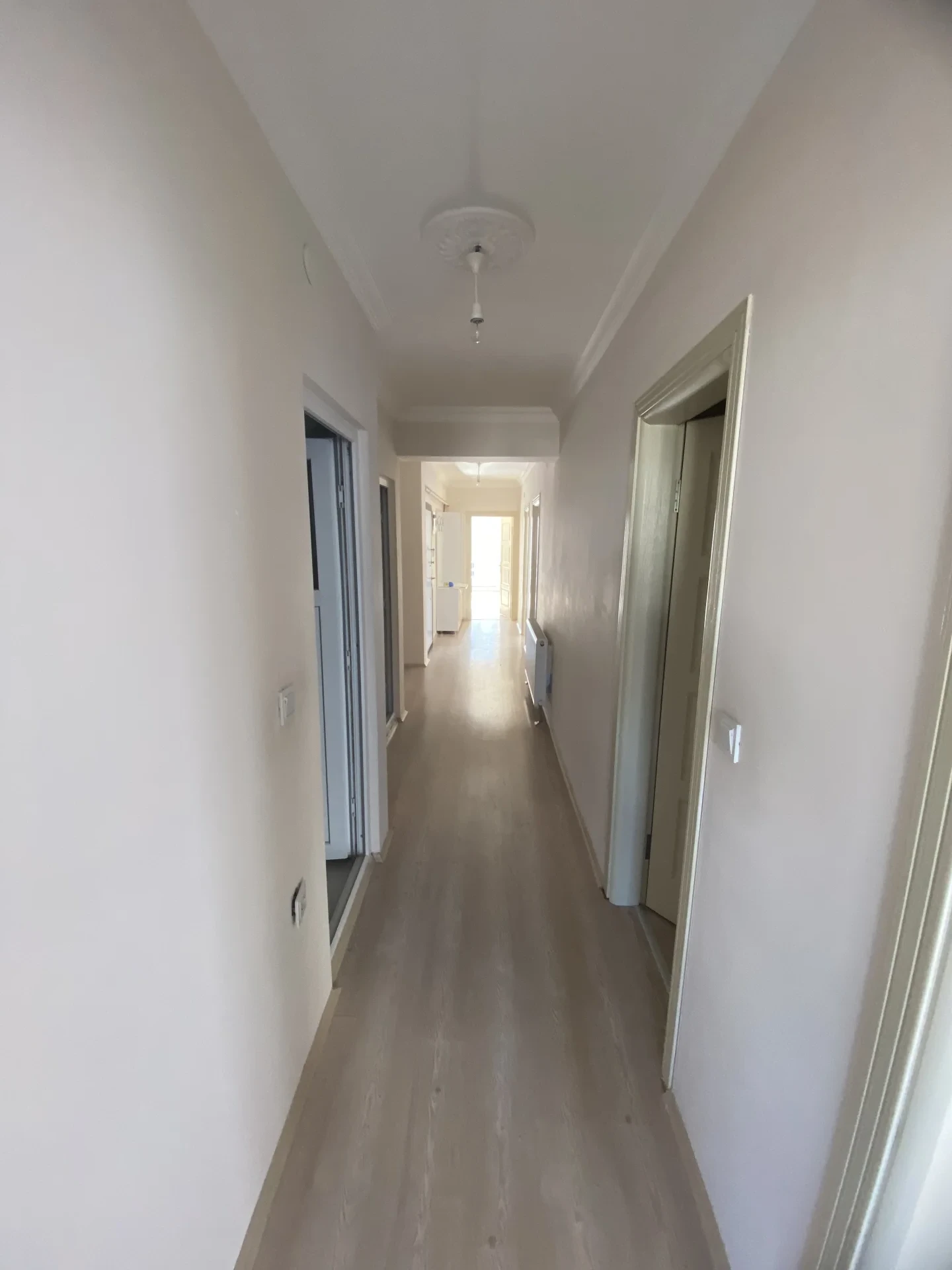 ÇARŞI MERKEZE YÜRÜME MESAFESİNDE