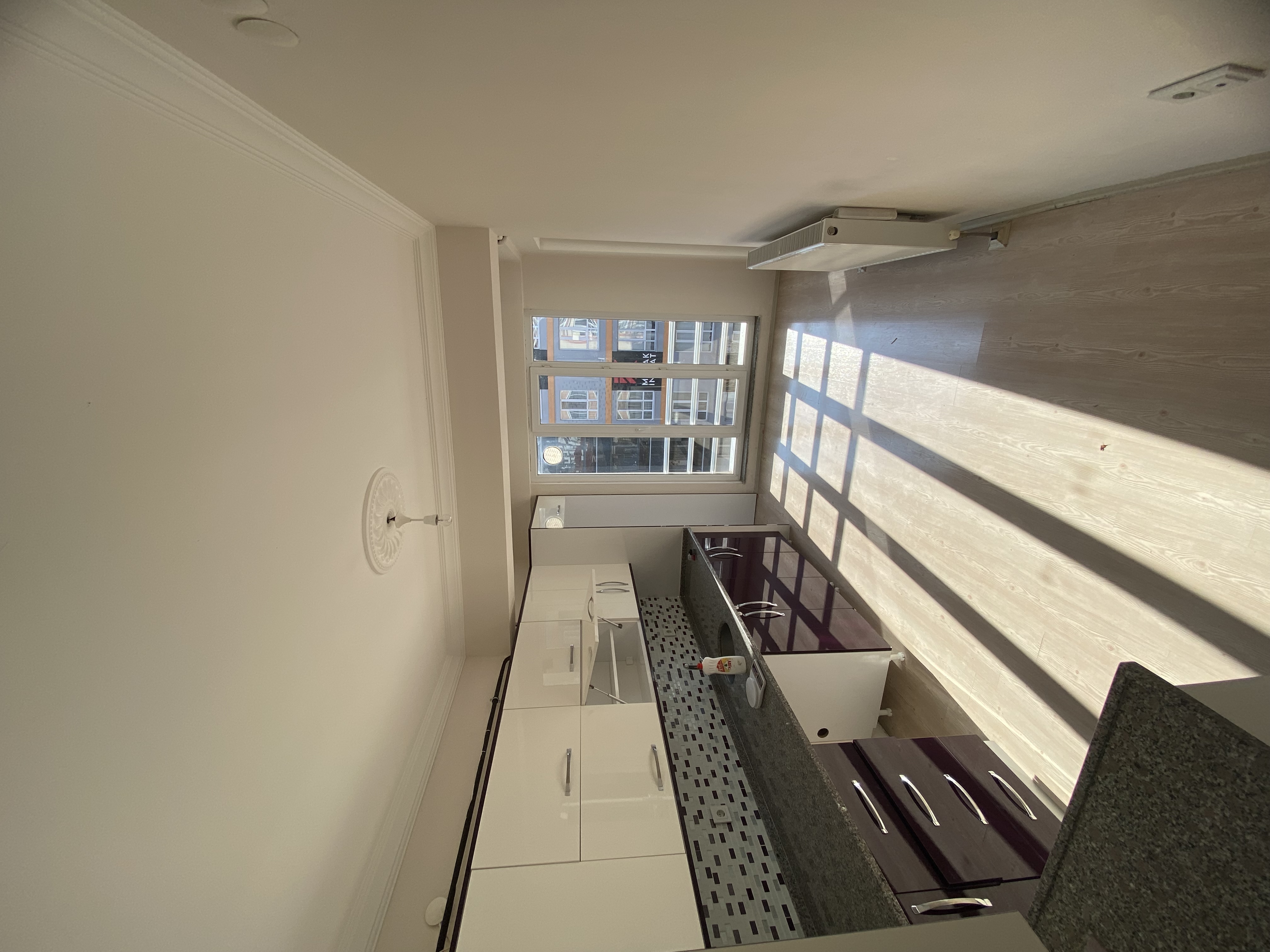 ÇARŞI MERKEZE YÜRÜME MESAFESİNDE