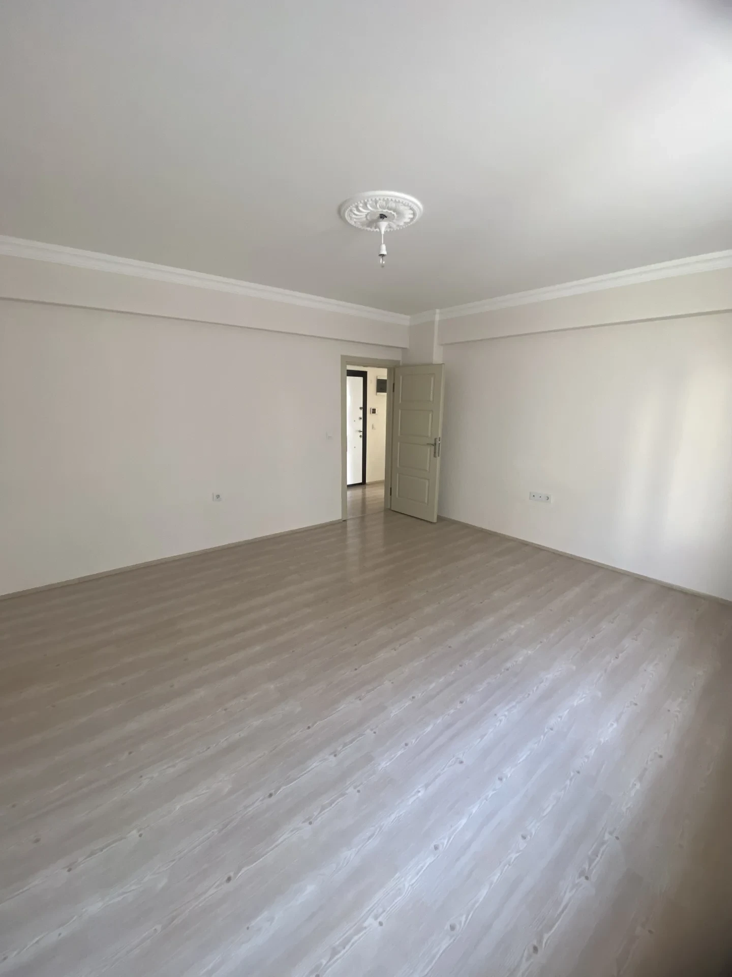 ÇARŞI MERKEZE YÜRÜME MESAFESİNDE