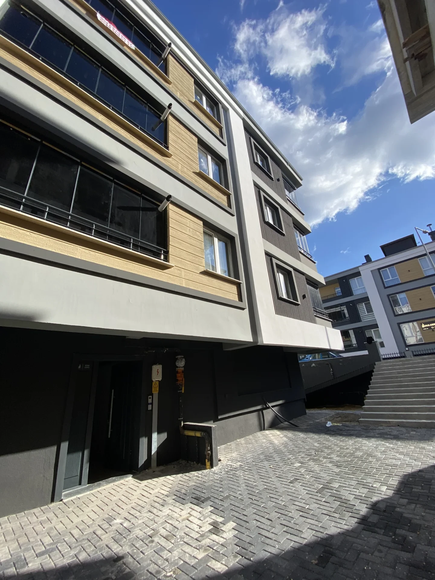 BAHÇELİ EVLER MAHALLESİ (0) DAİRE