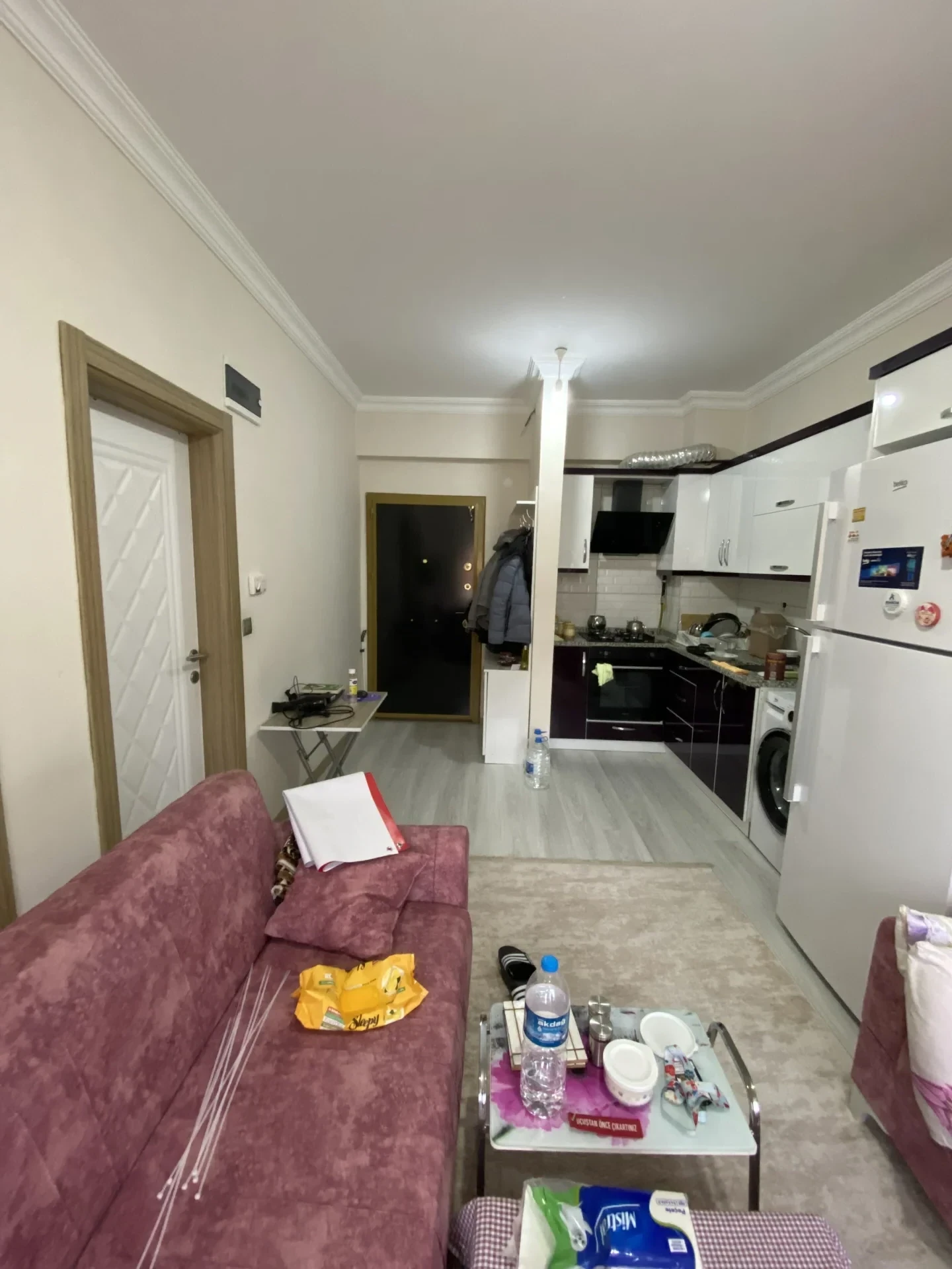 BAHÇELİEVLER MAHALLESİ HASTANE ÖNÜ YENİ 1+1