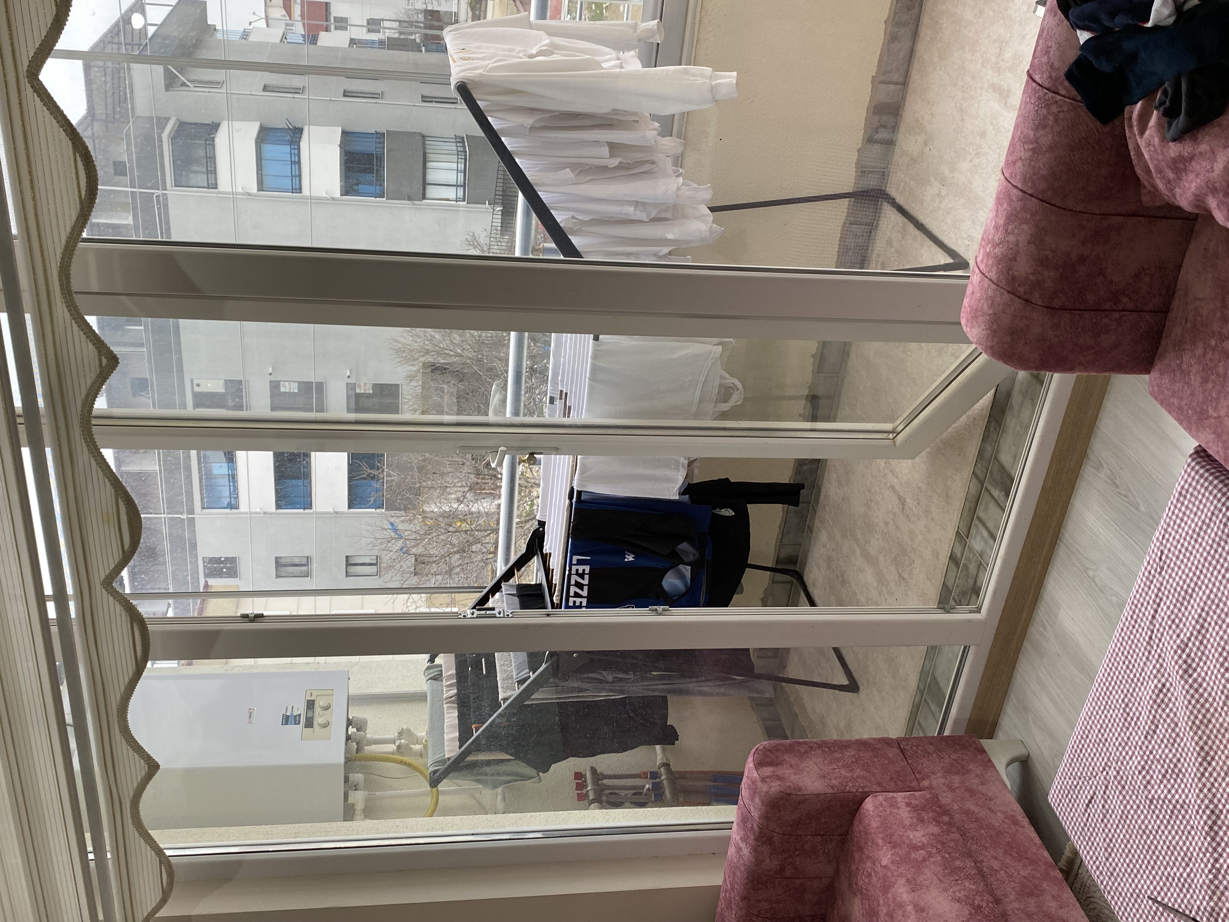 BAHÇELİEVLER MAHALLESİ HASTANE ÖNÜ YENİ 1+1