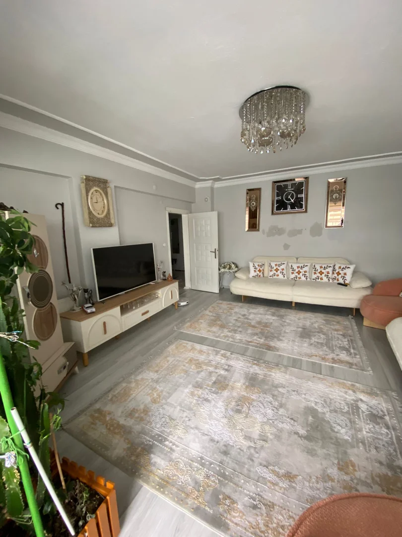 ÇARŞI MERKEZDE 2+1 DAİRE